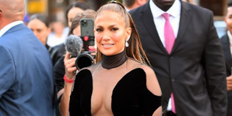 Jennifer Lopez Naked dress